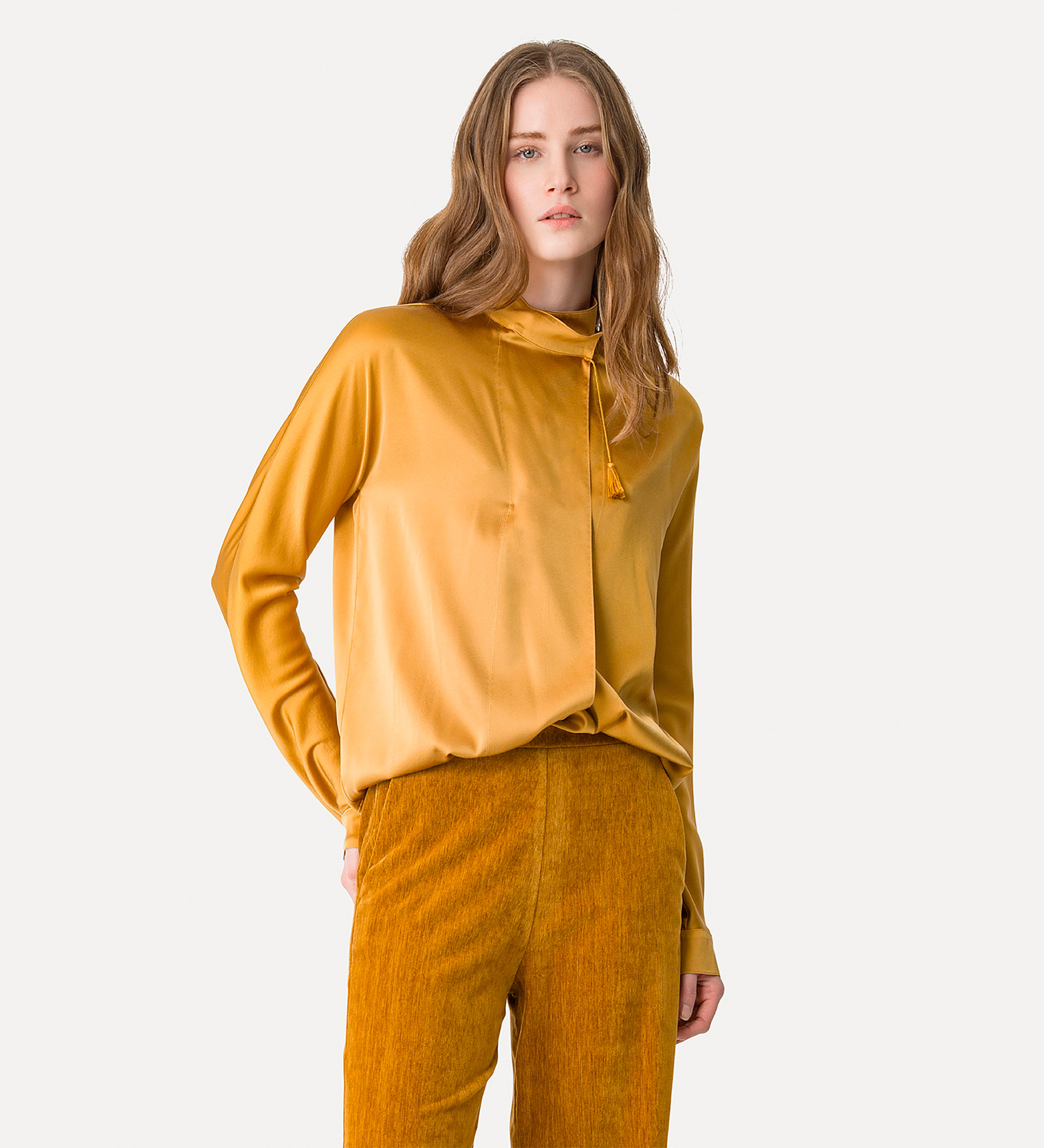 camicia a kimono in raso di seta ambra