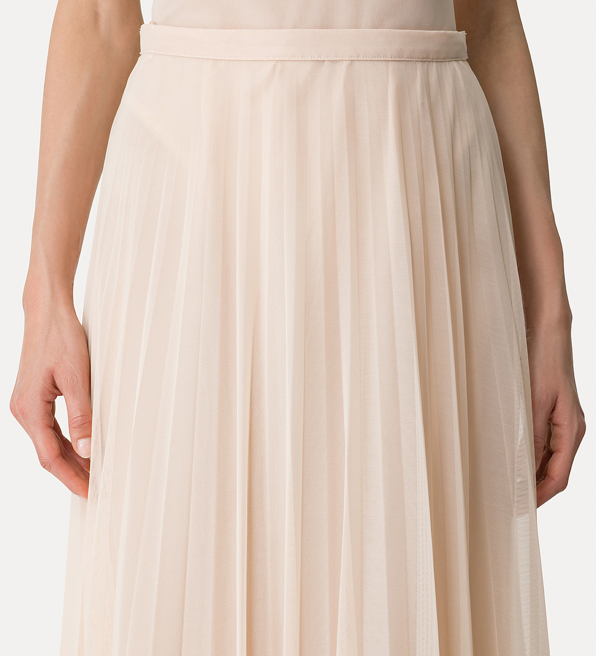 Alternative view of gonna lunga in tulle plissé